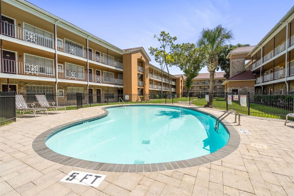 6259 Westheimer Road 129