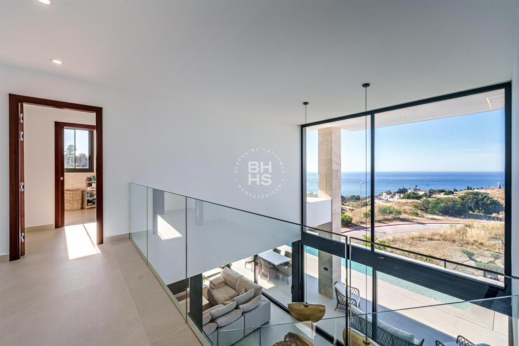 29639, Spain, 4 Bedrooms Bedrooms, ,4 BathroomsBathrooms,Residential,Active,181468