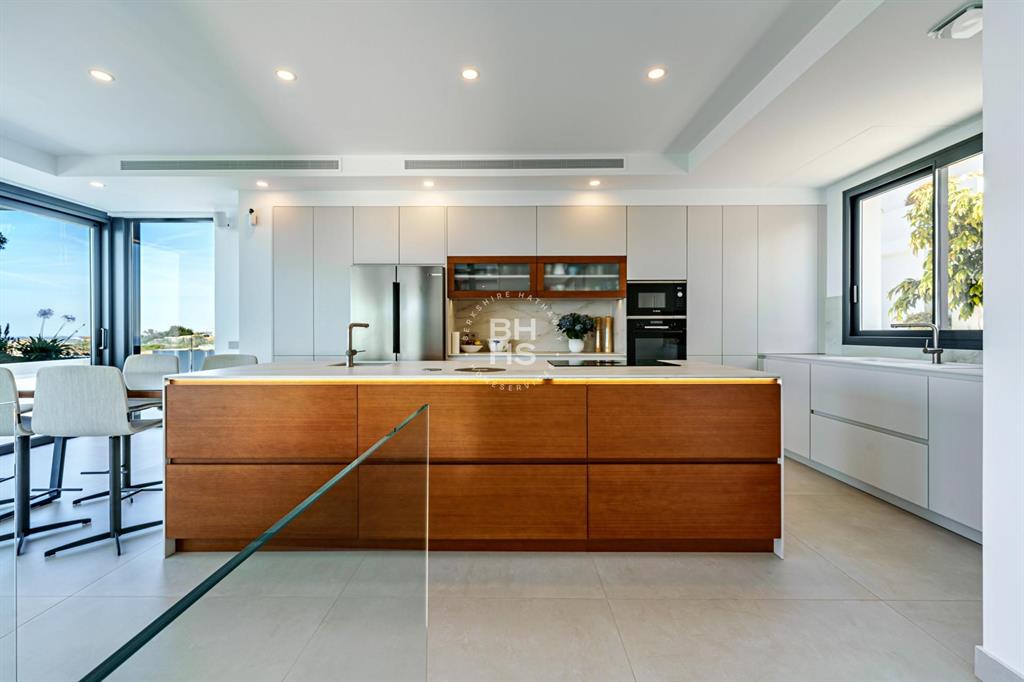 29639, Spain, 4 Bedrooms Bedrooms, ,4 BathroomsBathrooms,Residential,Active,181468