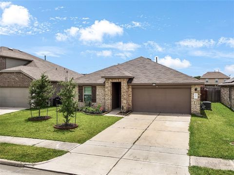 8107 Tamarind Lane Baytown TX 77521
