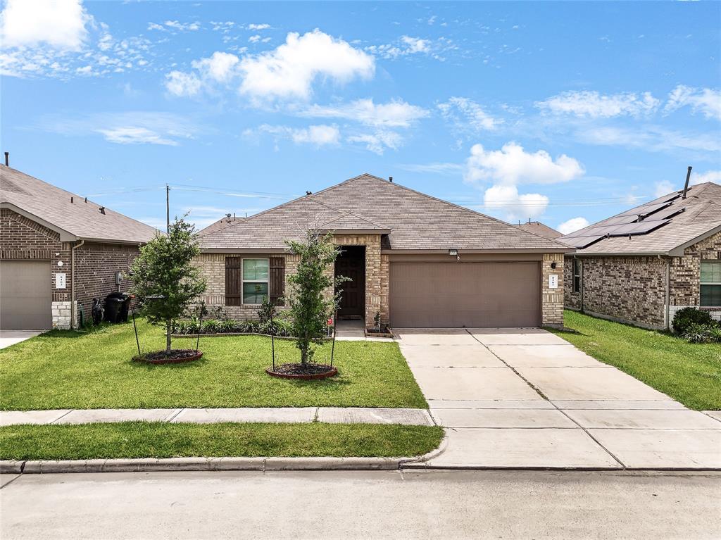 8107 Tamarind Lane