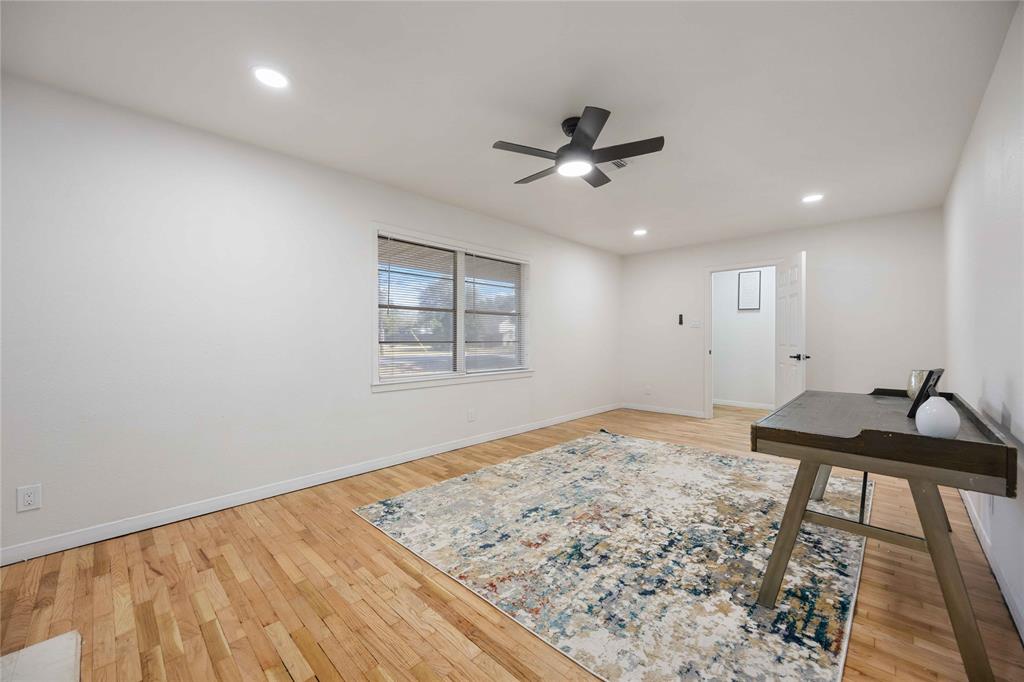 5030 Clover Street, Houston, Texas image 5