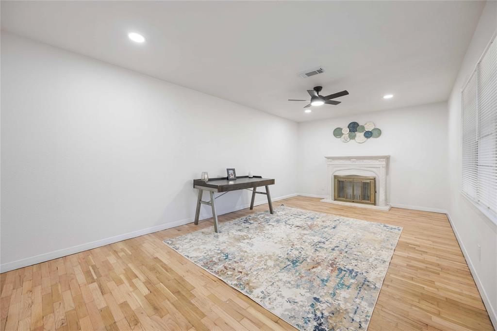5030 Clover Street, Houston, Texas image 4