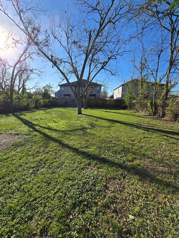 5030 Clover Street, Houston, Texas image 28
