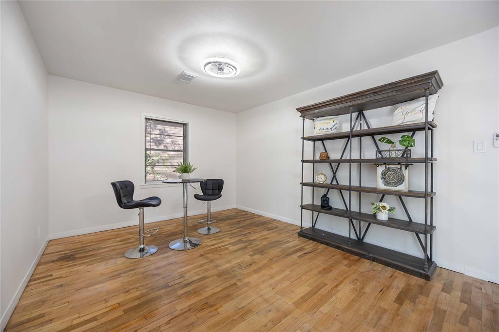 5030 Clover Street, Houston, Texas image 10