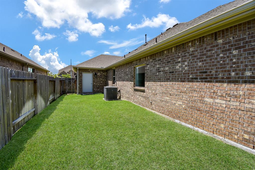 32010 Casa Linda Drive, Hockley, Texas image 43