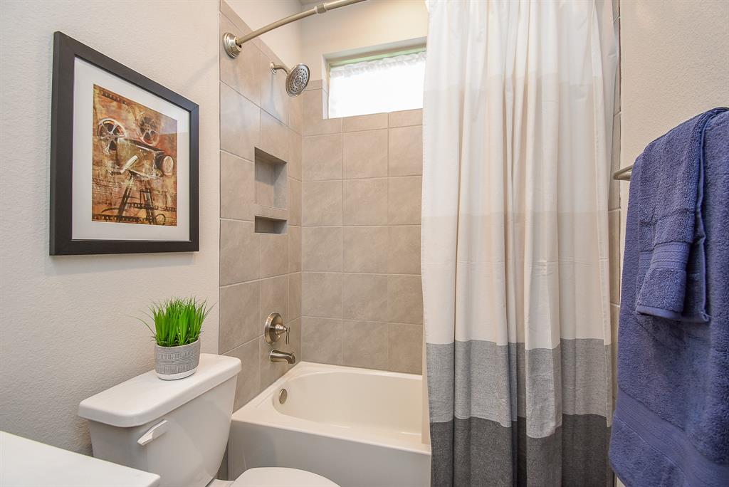 32010 Casa Linda Drive, Hockley, Texas image 39
