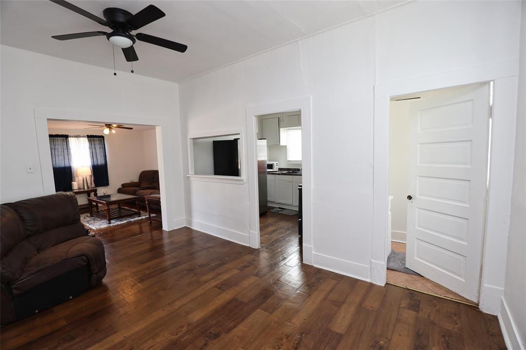 4316 Ball, Galveston, Texas image 27