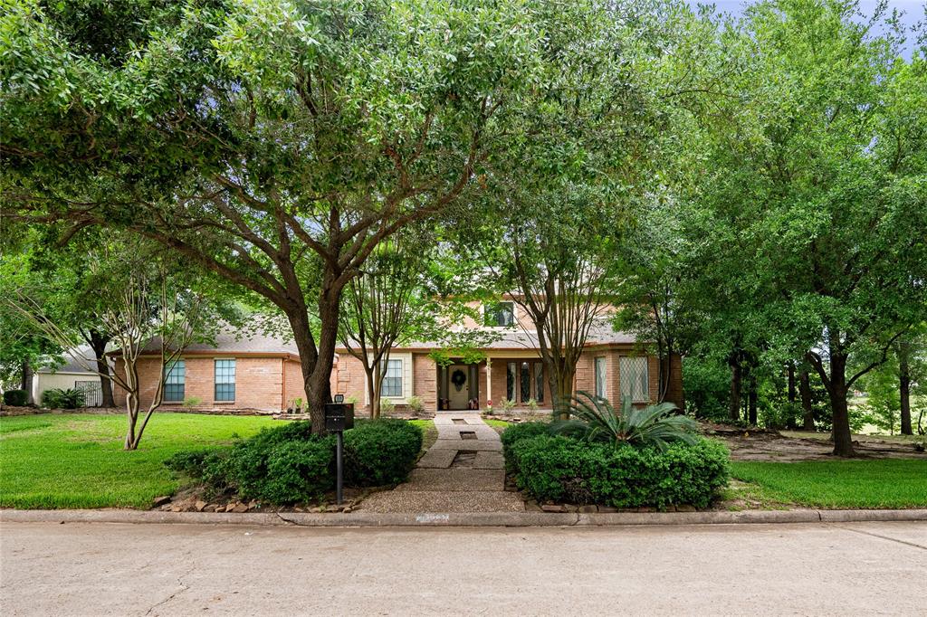 8519 Rebawood Drive, Humble, Texas image 1