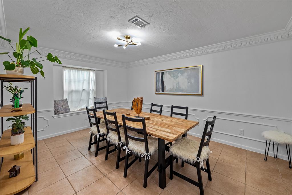 8519 Rebawood Drive, Humble, Texas image 15