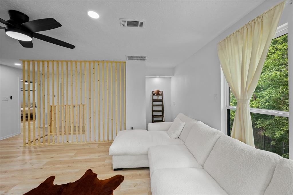 8519 Rebawood Drive, Humble, Texas image 35