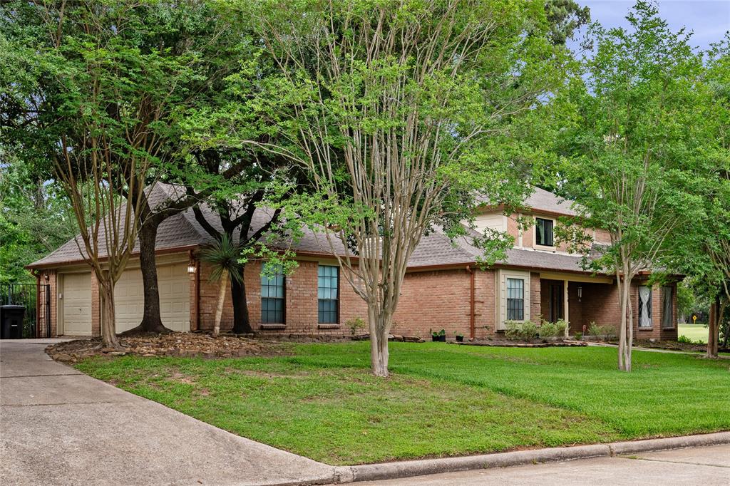 8519 Rebawood Drive, Humble, Texas image 3