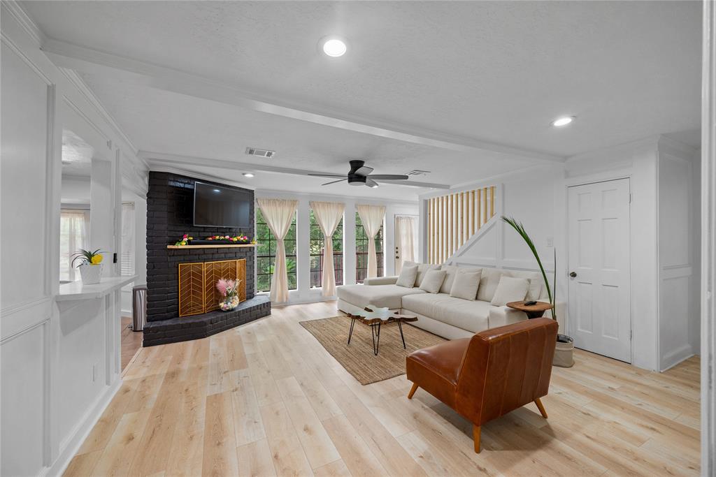 8519 Rebawood Drive, Humble, Texas image 19