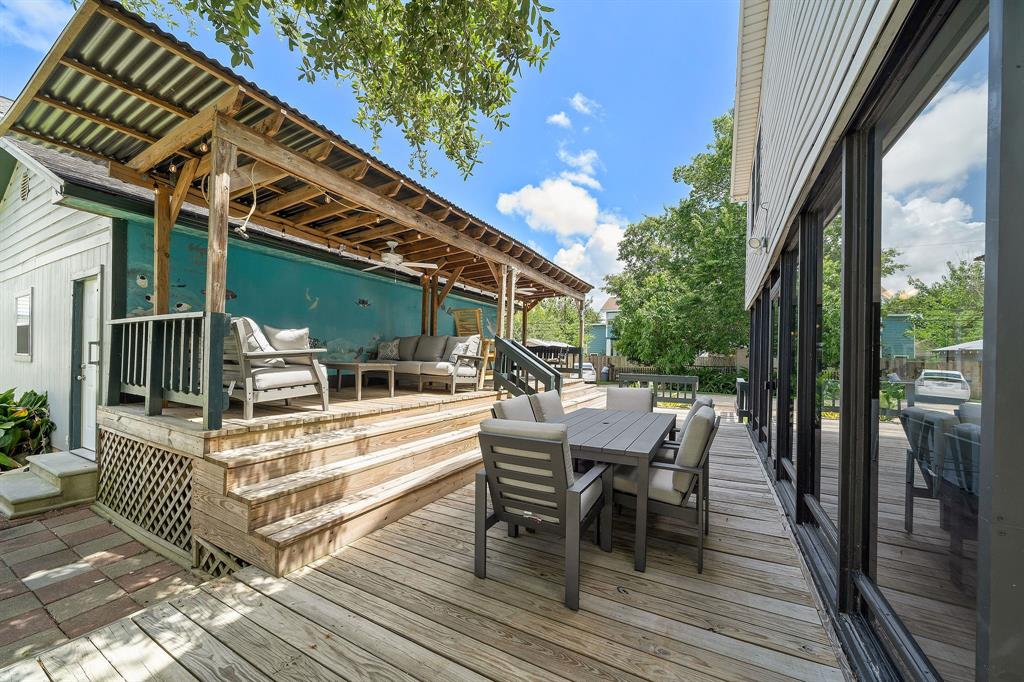 515 Clear Lake Road, Kemah, Texas image 6