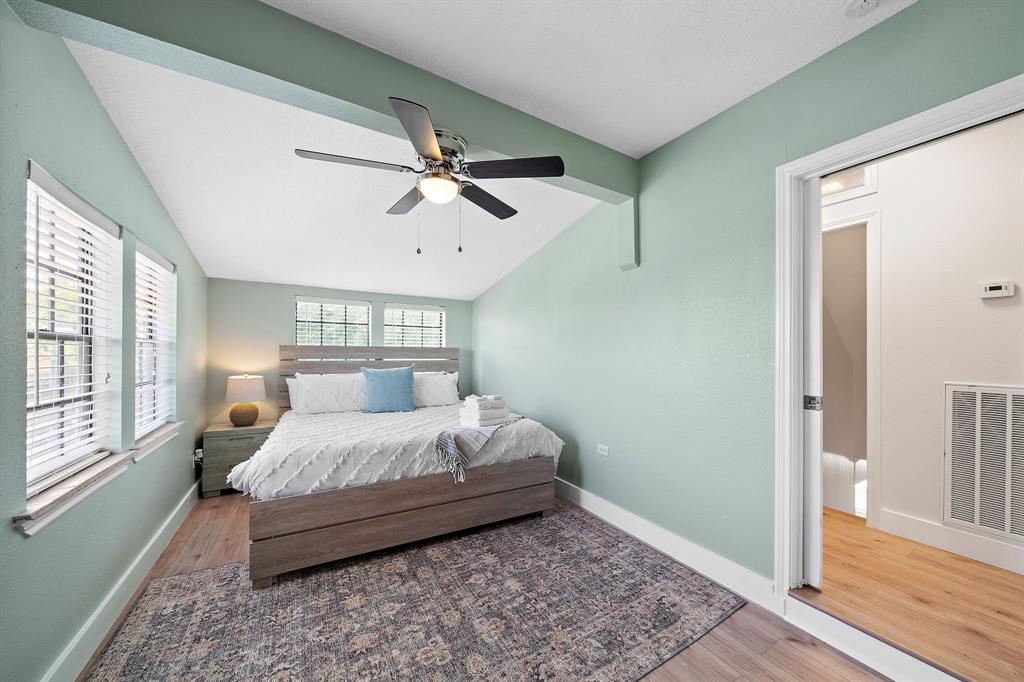 515 Clear Lake Road, Kemah, Texas image 31