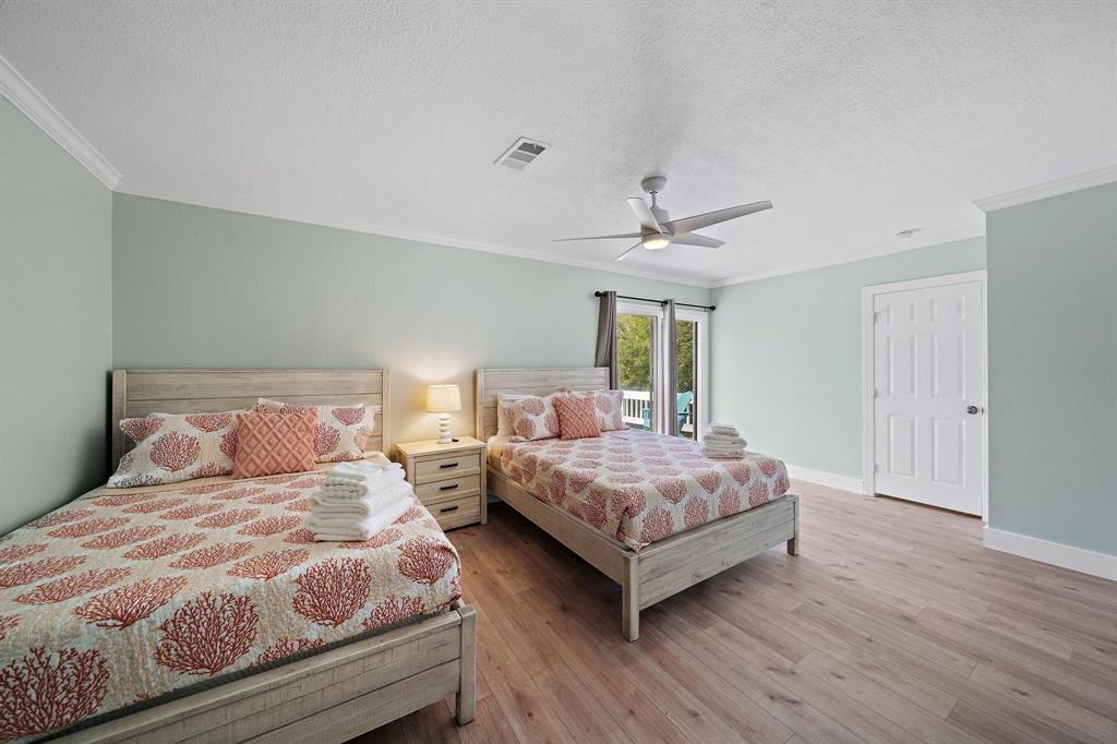 515 Clear Lake Road, Kemah, Texas image 34