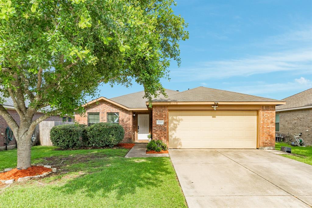 5206 La Rocco Way, Alvin, Texas image 1