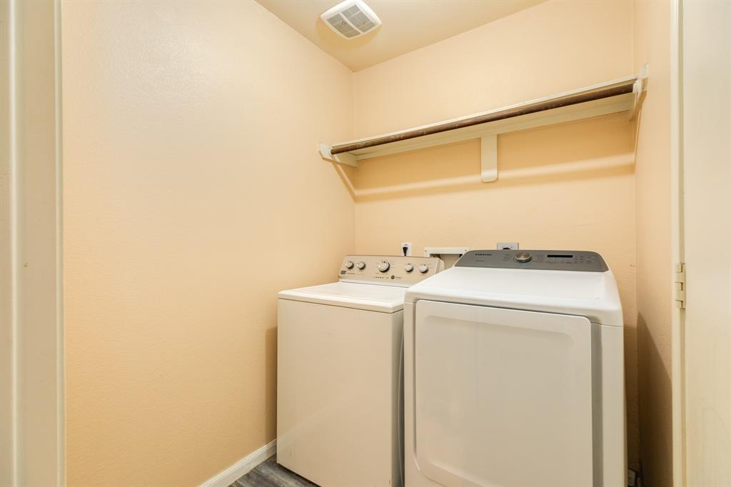 5206 La Rocco Way, Alvin, Texas image 21