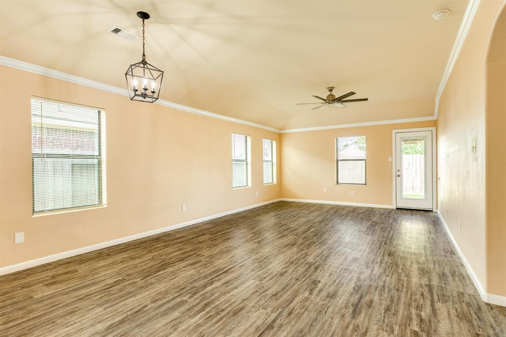 5206 La Rocco Way, Alvin, Texas image 9