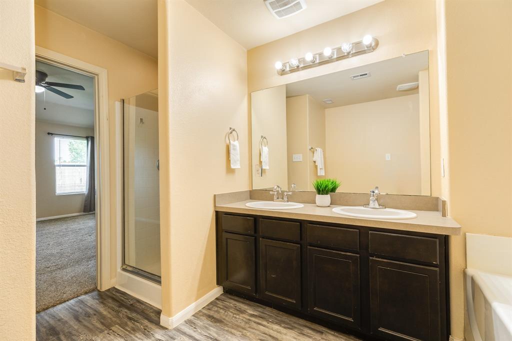 5206 La Rocco Way, Alvin, Texas image 15