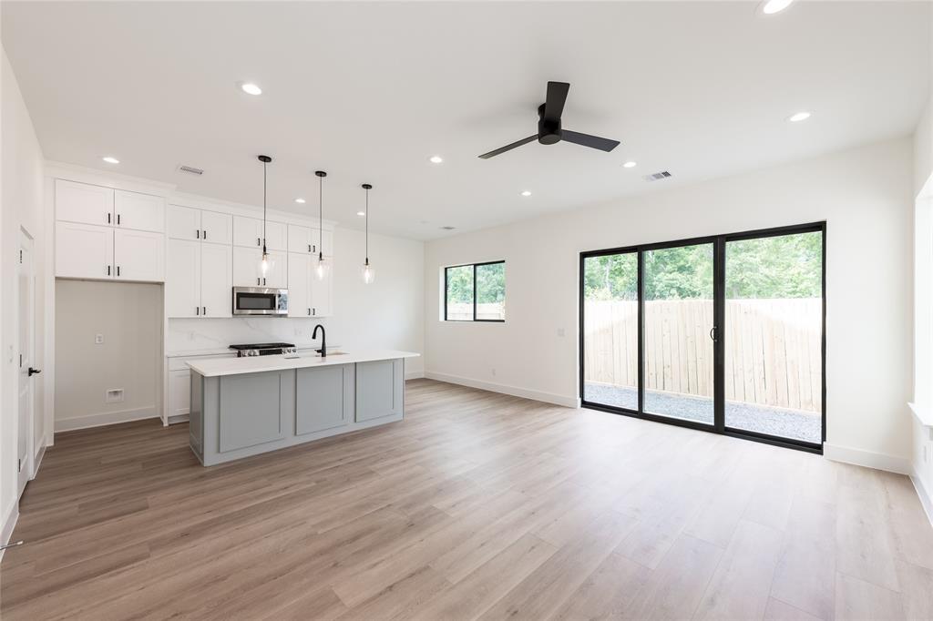 6135 Pacific Forest Drive, Houston, Texas image 3