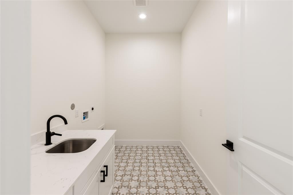 6135 Pacific Forest Drive, Houston, Texas image 16