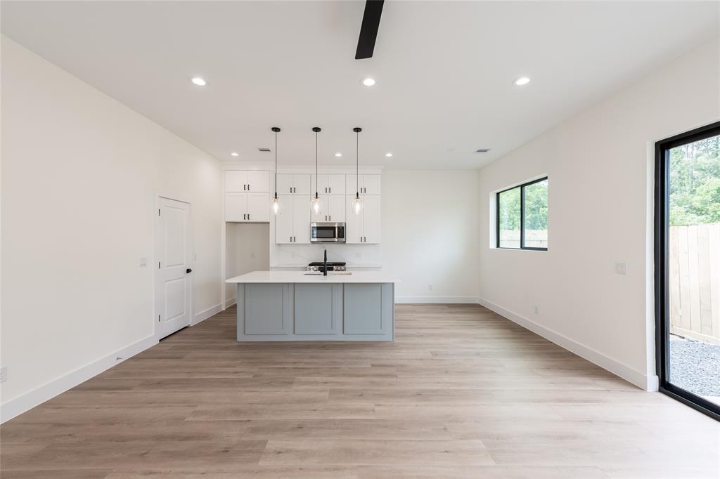 6135 Pacific Forest Drive, Houston, Texas image 8