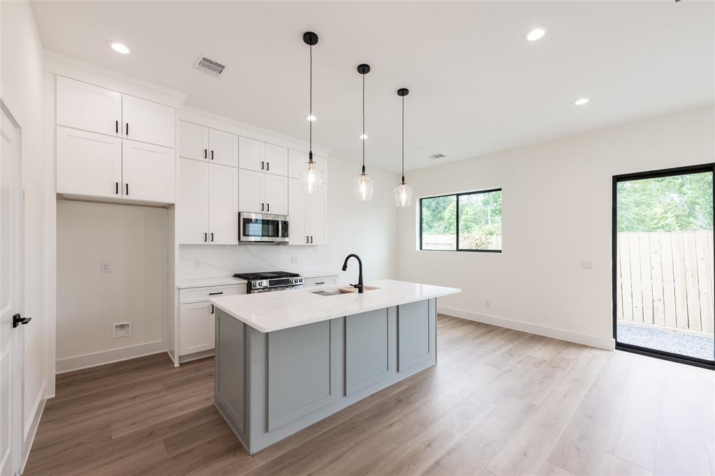 6135 Pacific Forest Drive, Houston, Texas image 1