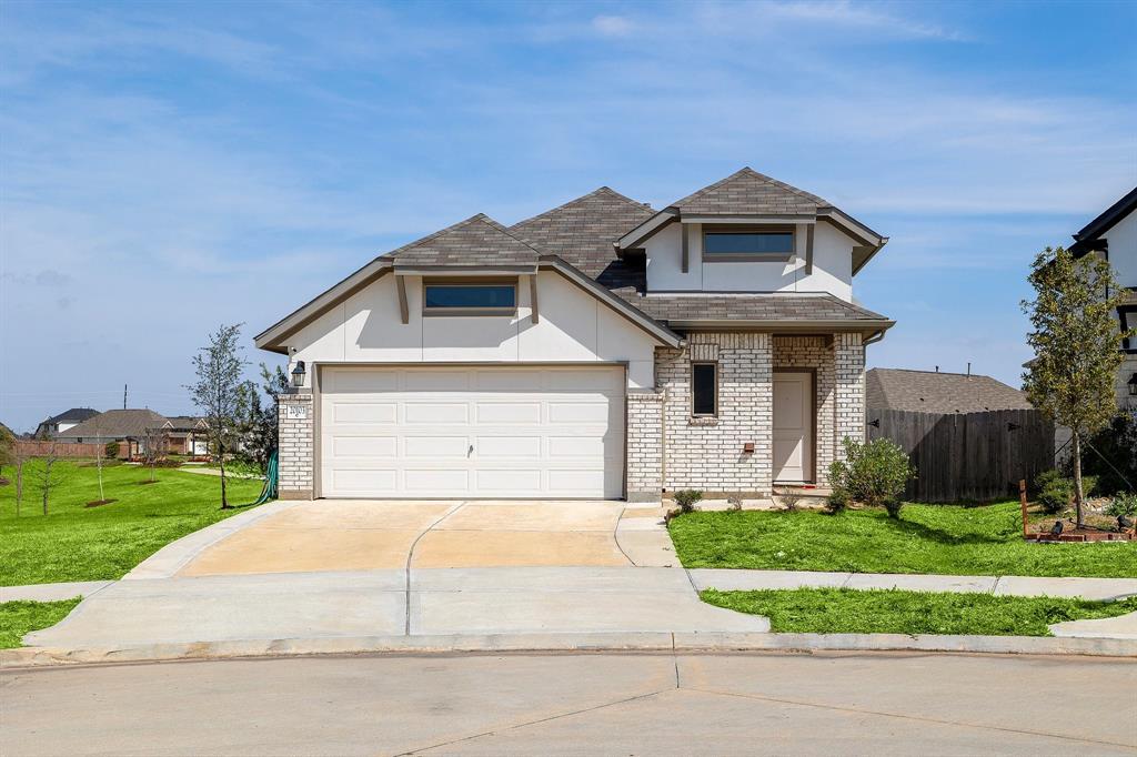 20103 Moonlight Falls Court, Richmond, Texas image 1