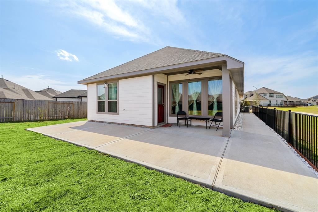 20103 Moonlight Falls Court, Richmond, Texas image 36