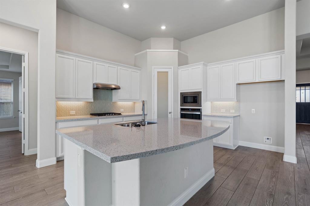 20134 Desert Foal Drive, Tomball, Texas image 15