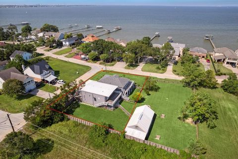 A home in Kemah