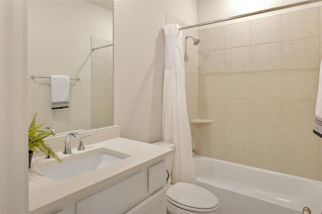9702 Wright Drive, Manvel, Texas image 24
