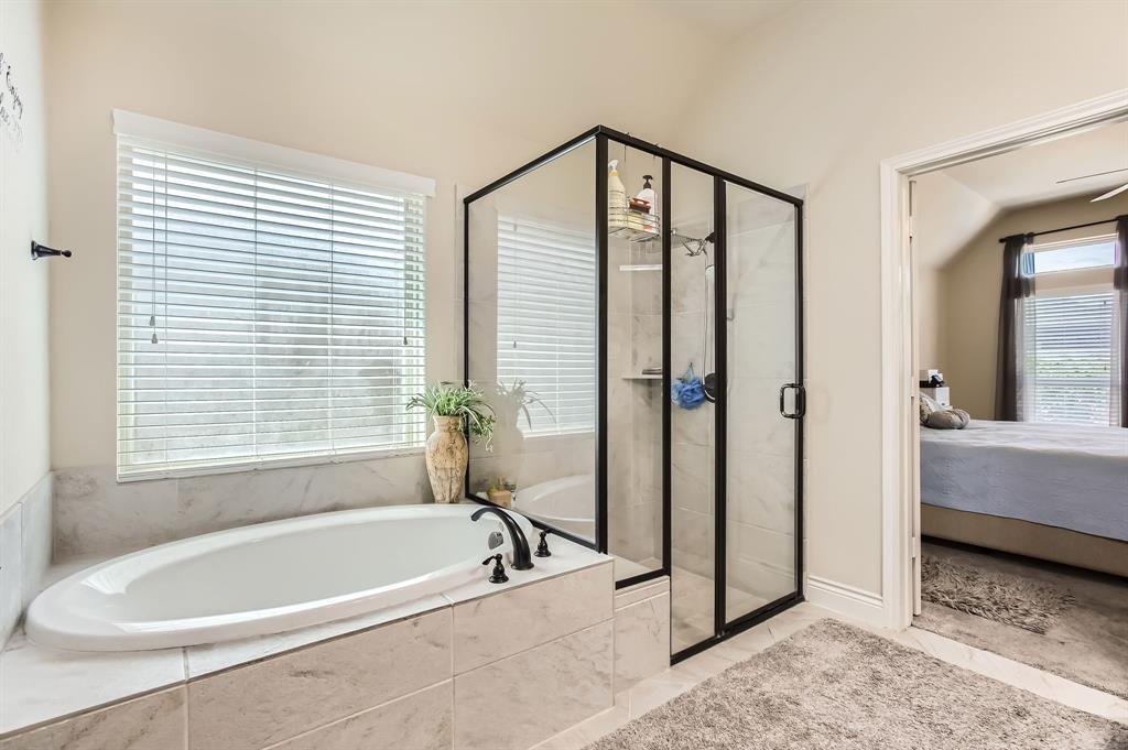 9235 Lakeshores Lagoon Lane, Cypress, Texas image 17