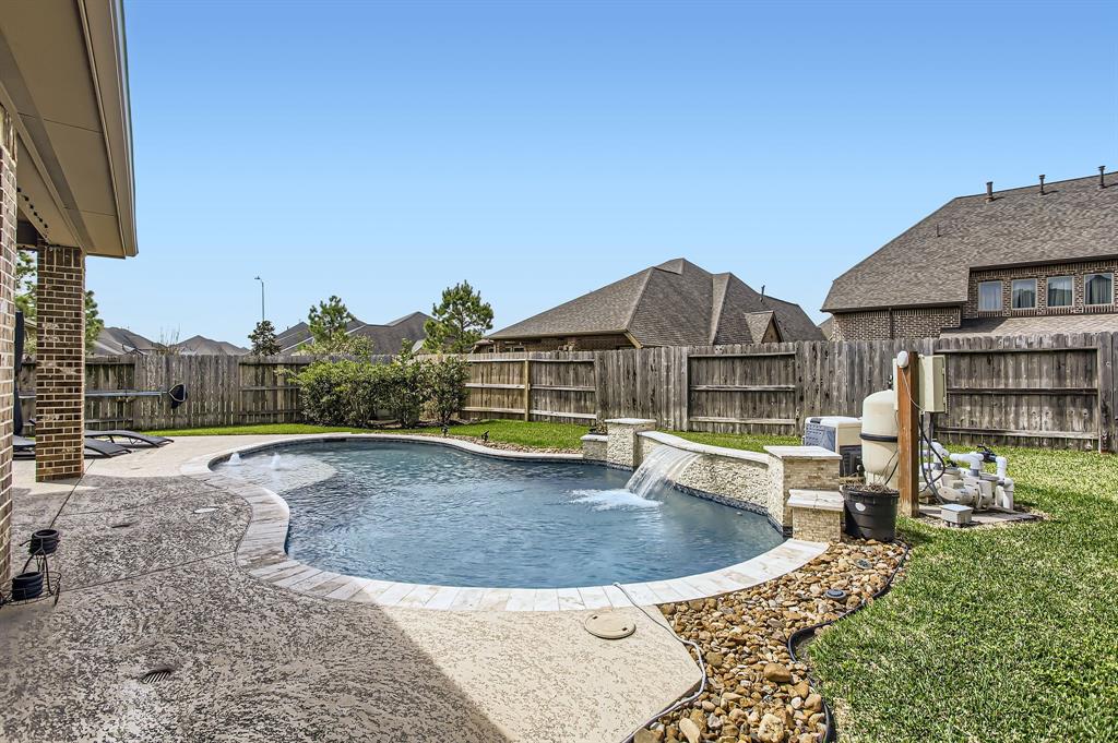 9235 Lakeshores Lagoon Lane, Cypress, Texas image 26