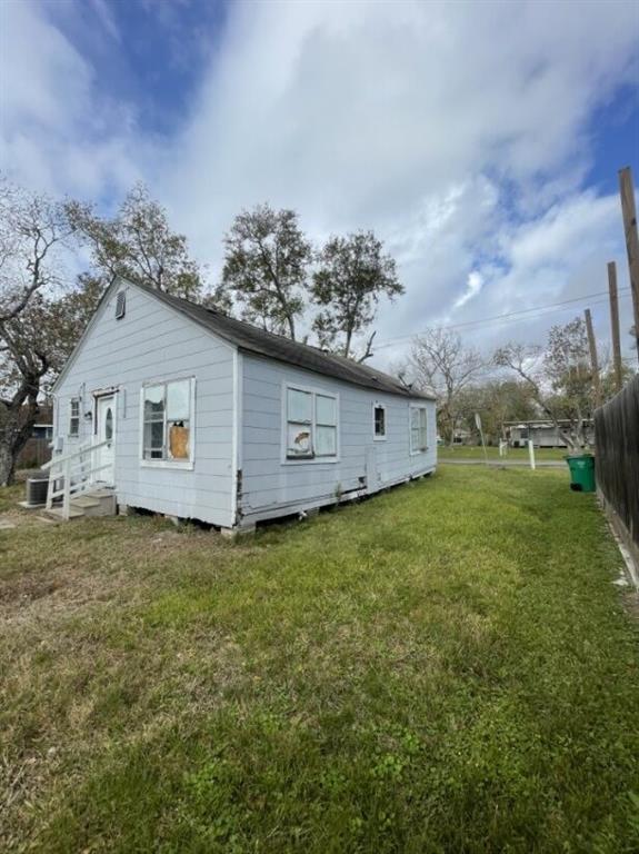 300 Hafer Street, Baytown, Texas image 7