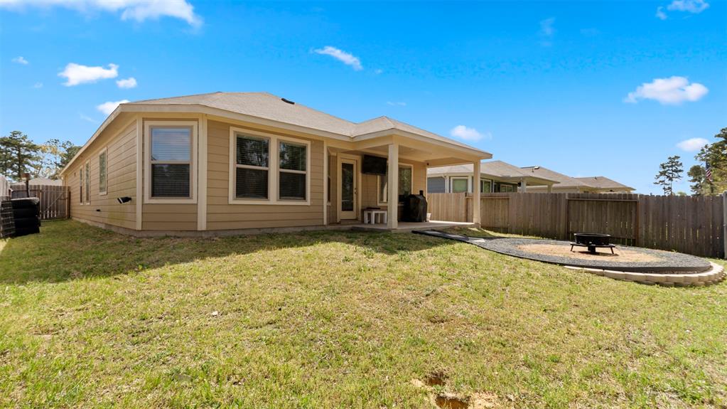 525 Bonnerville Lane, Magnolia, Texas image 25