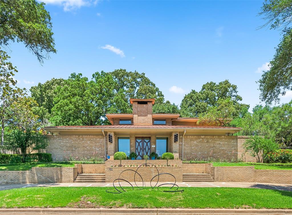 701 Woodland Hills Drive, Tyler, Texas image 2