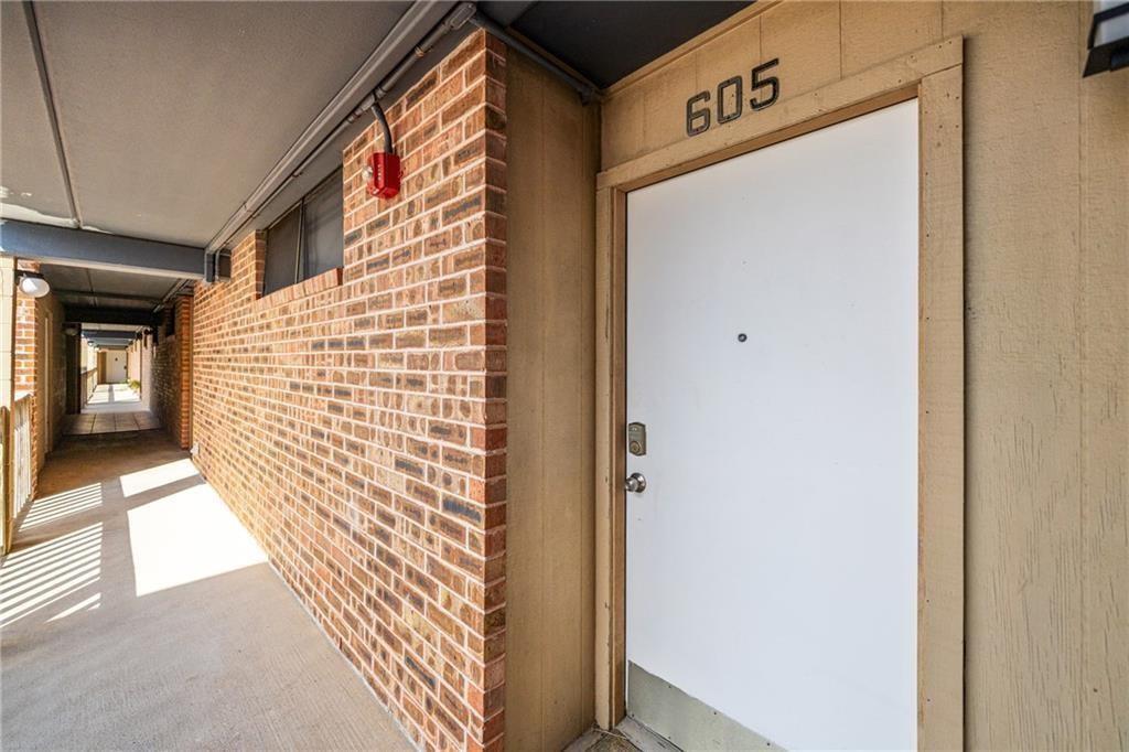 4334 Ocean Drive 605