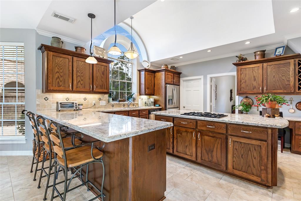 5918 Hidden Lakes Drive, Kingwood, Texas image 12