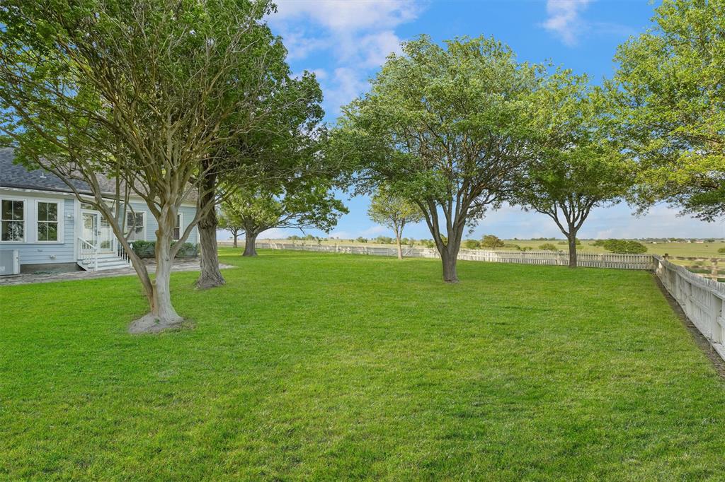 9058 Sam Houston Road, Brenham, Texas image 29