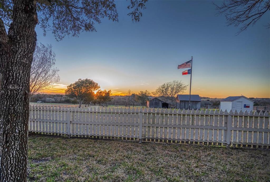 9058 Sam Houston Road, Brenham, Texas image 44