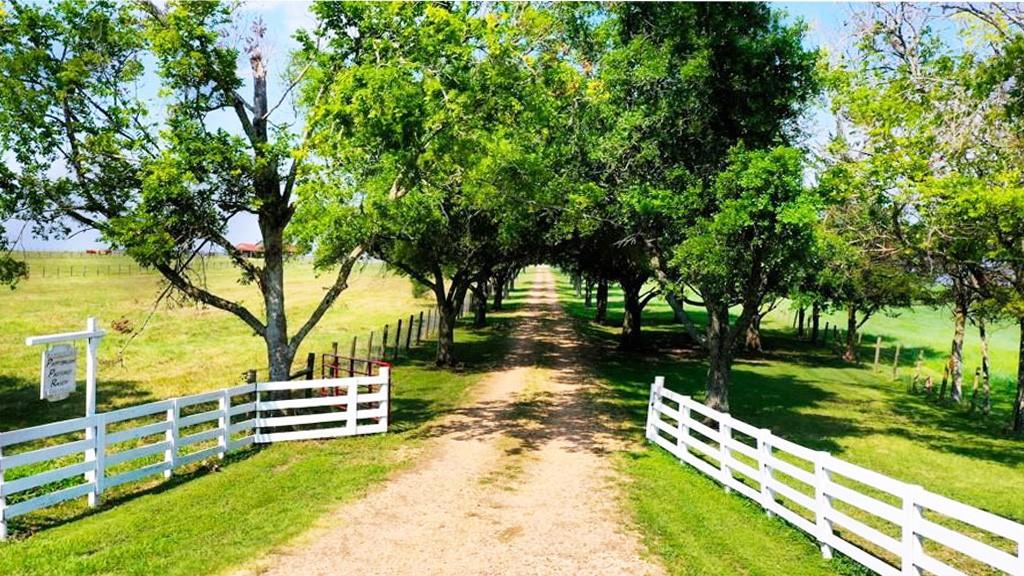 9058 Sam Houston Road, Brenham, Texas image 2