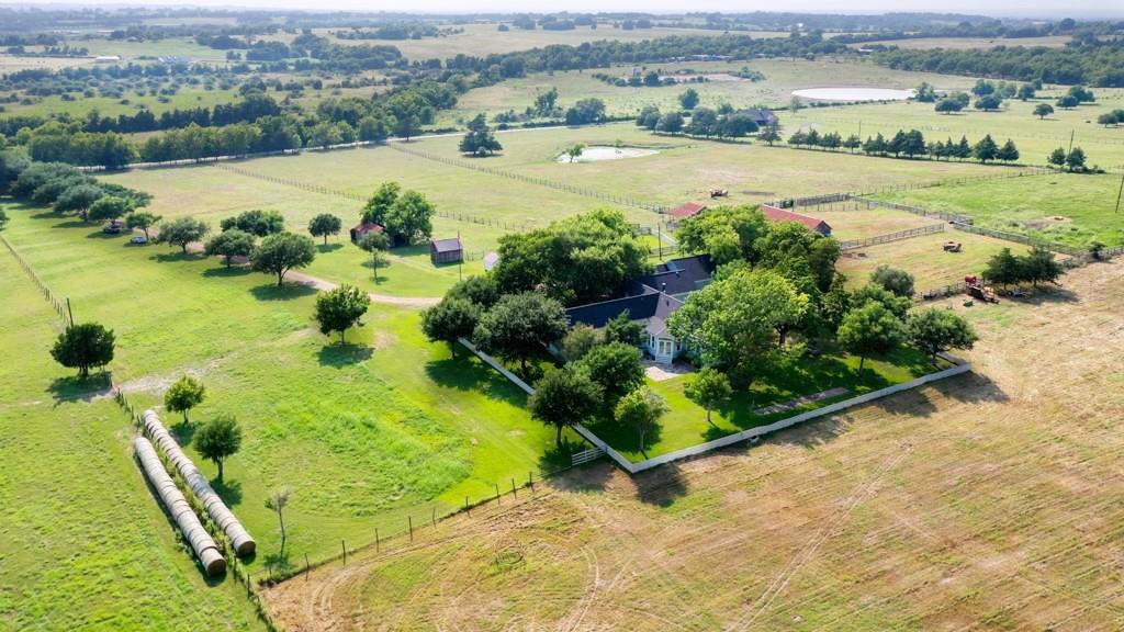 9058 Sam Houston Road, Brenham, Texas image 5