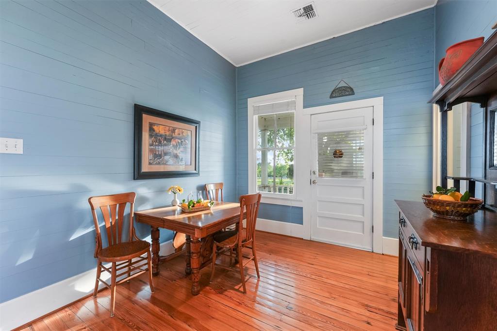 9058 Sam Houston Road, Brenham, Texas image 17