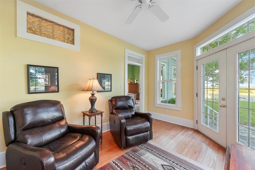 9058 Sam Houston Road, Brenham, Texas image 25