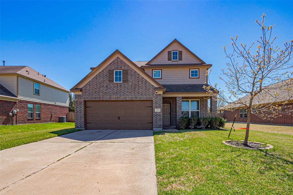 2927 Coachmaker Trail, Rosenberg, Texas image 2