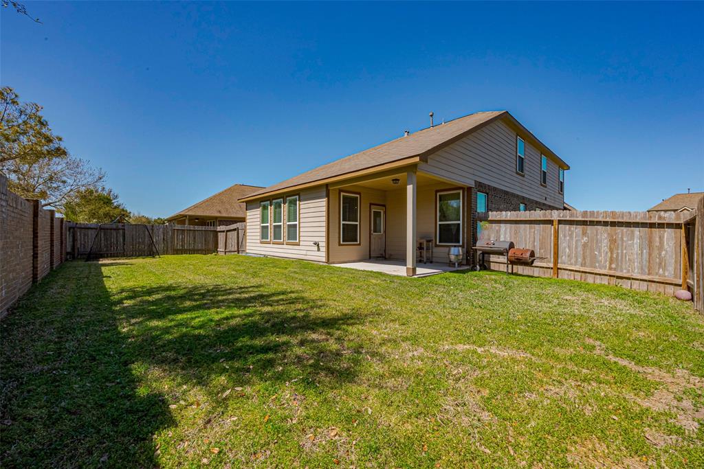 2927 Coachmaker Trail, Rosenberg, Texas image 25
