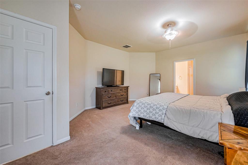 2927 Coachmaker Trail, Rosenberg, Texas image 14