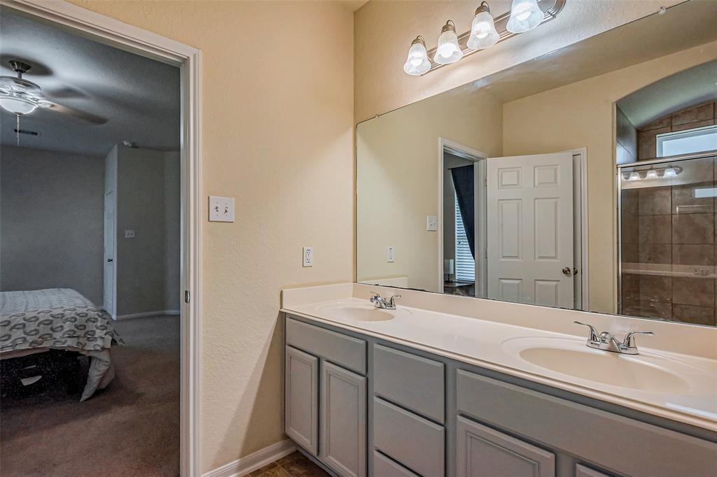 2927 Coachmaker Trail, Rosenberg, Texas image 17